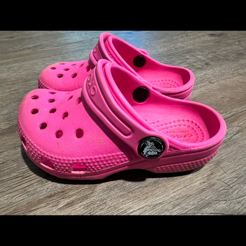 Pink Cros!